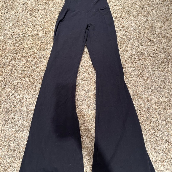 aerie flare leggings - Picture 3 of 5